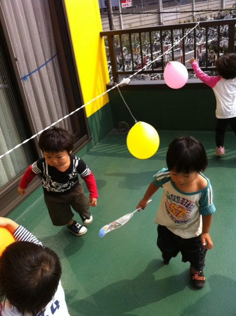 風船遊び 柏市駅前認証保育園 Kid S Encourage